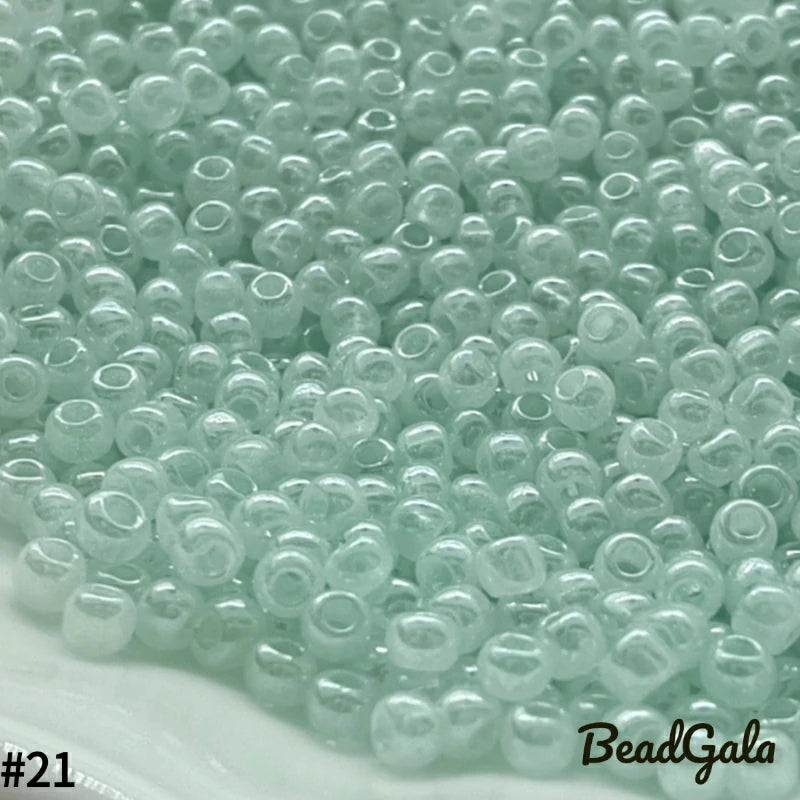 2mm Cream Glass Seed Beads 11/0 SB21