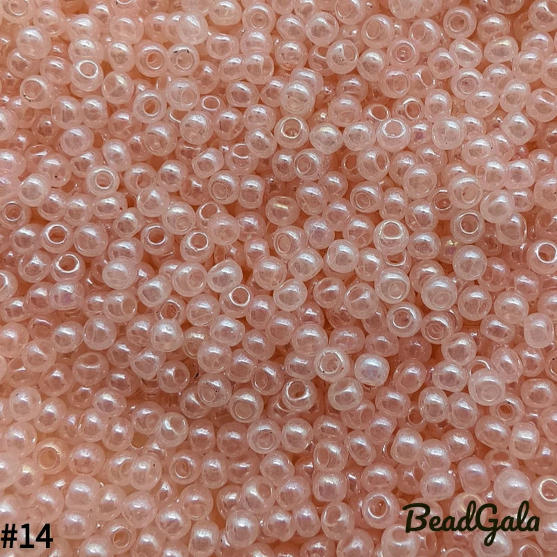 2mm Cream Glass Seed Beads 11/0 SB14