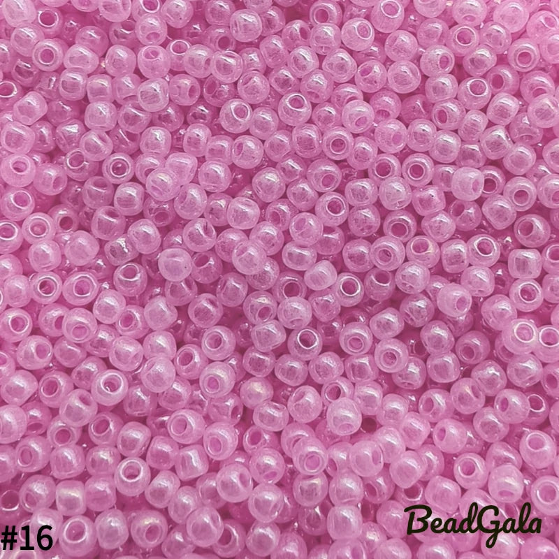 2mm Cream Glass Seed Beads 11/0 SB16