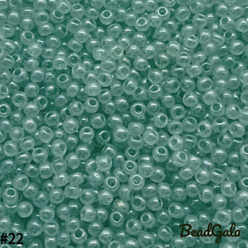 2mm Cream Glass Seed Beads 11/0 SB22