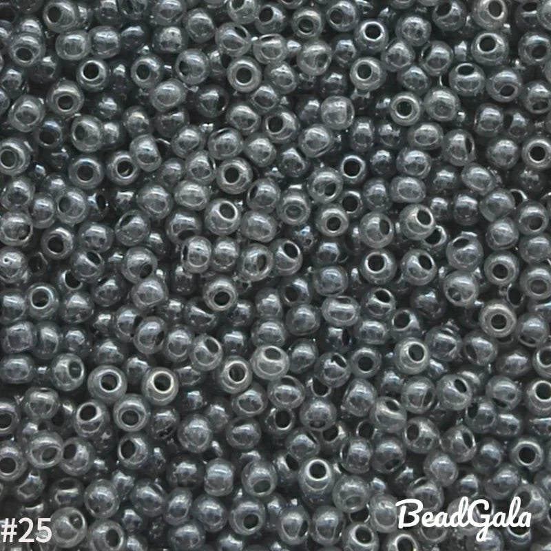 2mm Cream Glass Seed Beads 11/0 SB25